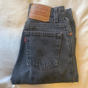 BLACK LEVIS JEANS